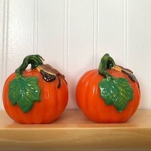 Pumpkin Candles with Moth, Green Stem & Leaf VNTG Made in Hong Kong Lot of 2 EUC